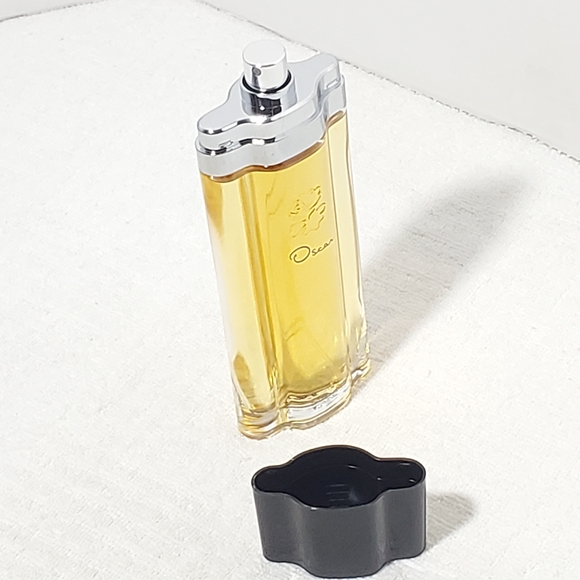 Oscar by Oscar de la Renta Eau de Toilette Natural Spray 3.4 oz Perfume Women's - Picture 6 of 8